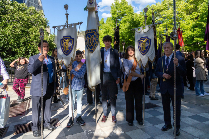ACOMPA�AMOS A NUESTROS HERMANOS DE LA V.H. DE JES�S ORANDO EN EL HUERTO (DE SAN ESTEBAN) EN SU CENTENARIO
